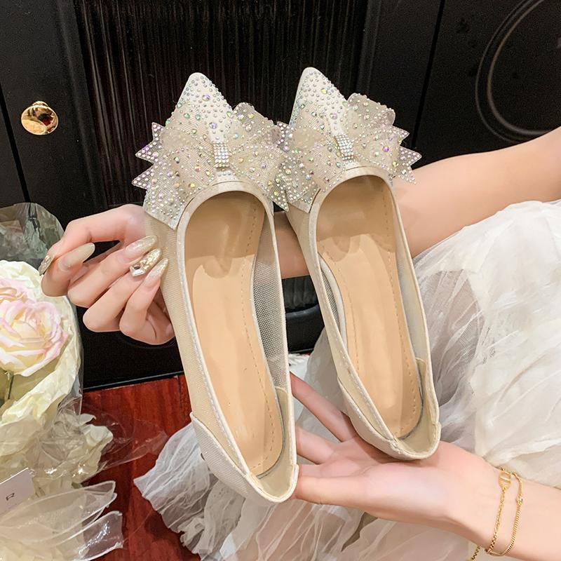 

Women s Summer Baotou Mesh Hollow Out Sandals Soft Sole Non Slip Breathable Pointed Bow Rhinestone Fashionable Flat Sole Sandals 40 абрикосовий