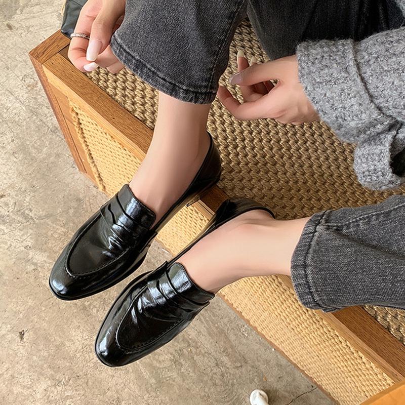 Fashion NEW Autumn/Spring Women Loafers Split Leather Shoes for Women Round Toe Low Heel Shoes Slip-on Women Pumps Comfort Daily Shoes