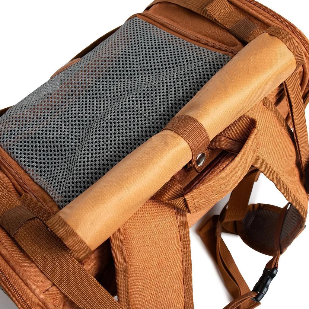 1pc 37cmx32cmx25cm Cat Backpack - Expandable Breathable Outbound Portable Large Space Spacecraft Design Brown Pet Backpack