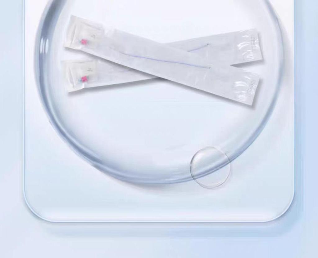 Sterile Silicone Foley Catheter: Double/Triple Lumen with Balloon Connector for Male/Female Bladder Irrigation and Drainage Bag