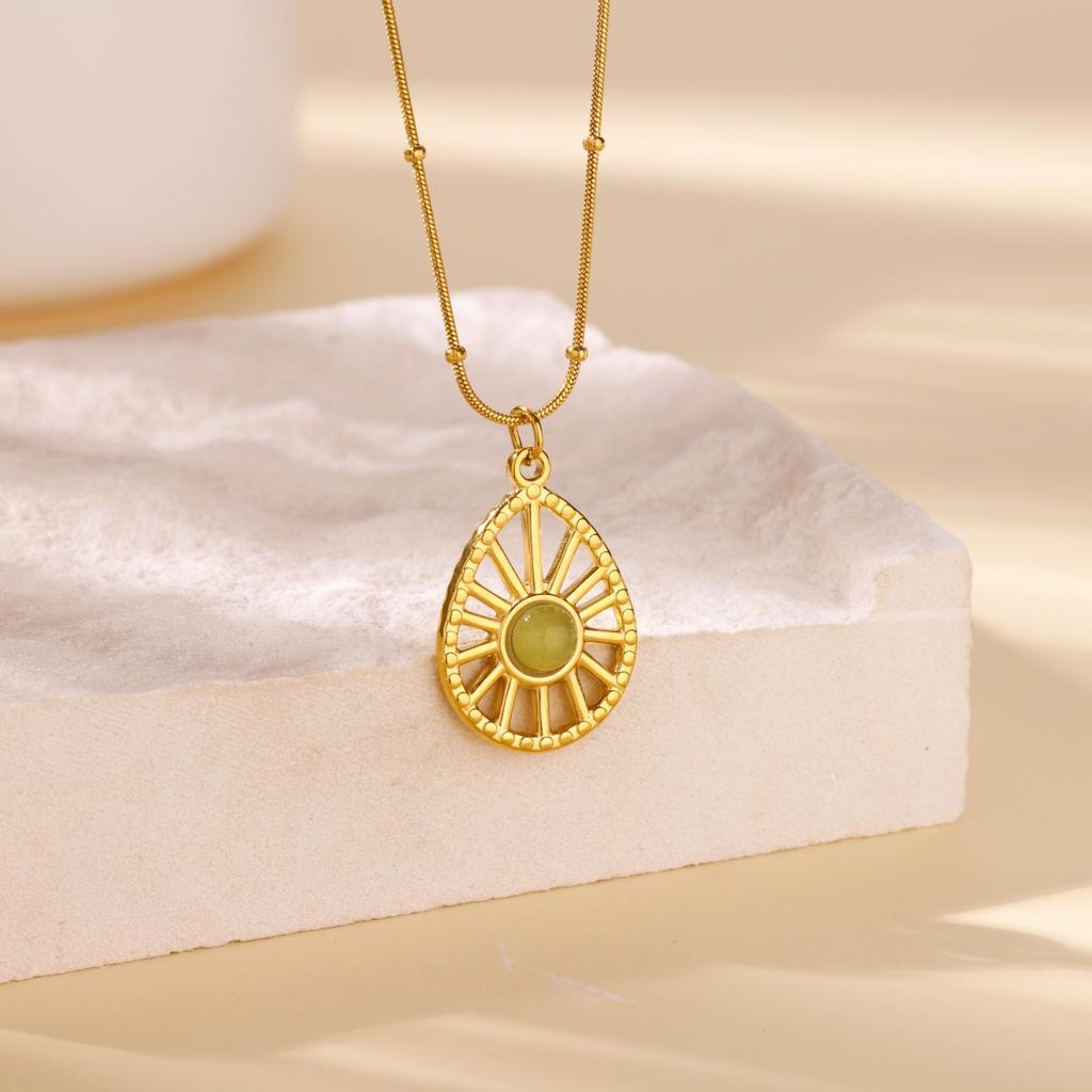 Stainless Steel Sun Pendant Necklace for Women Fashion Gold Color Zircon Charm Chain Necklaces Trendy Aesthetic Jewelry Gift