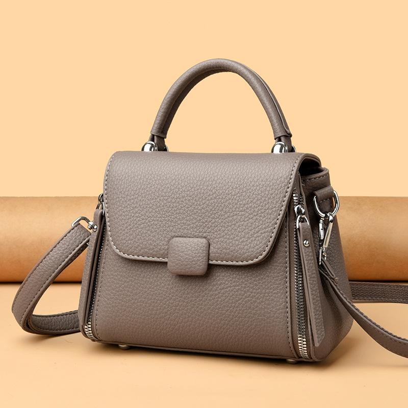 

Retro Soft Leather Boston Bag, Simple and Versatile Fashion Shoulder Bag, Light Luxury and High-end Women s Handbag коричневий