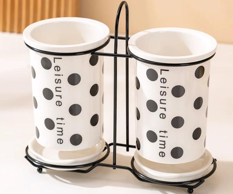 

Geometric Striped Ceramic Chopstick Barrel, Quick Draining Chopstick Storage Box, Home Kitchen, Storage Container, Drain Rack