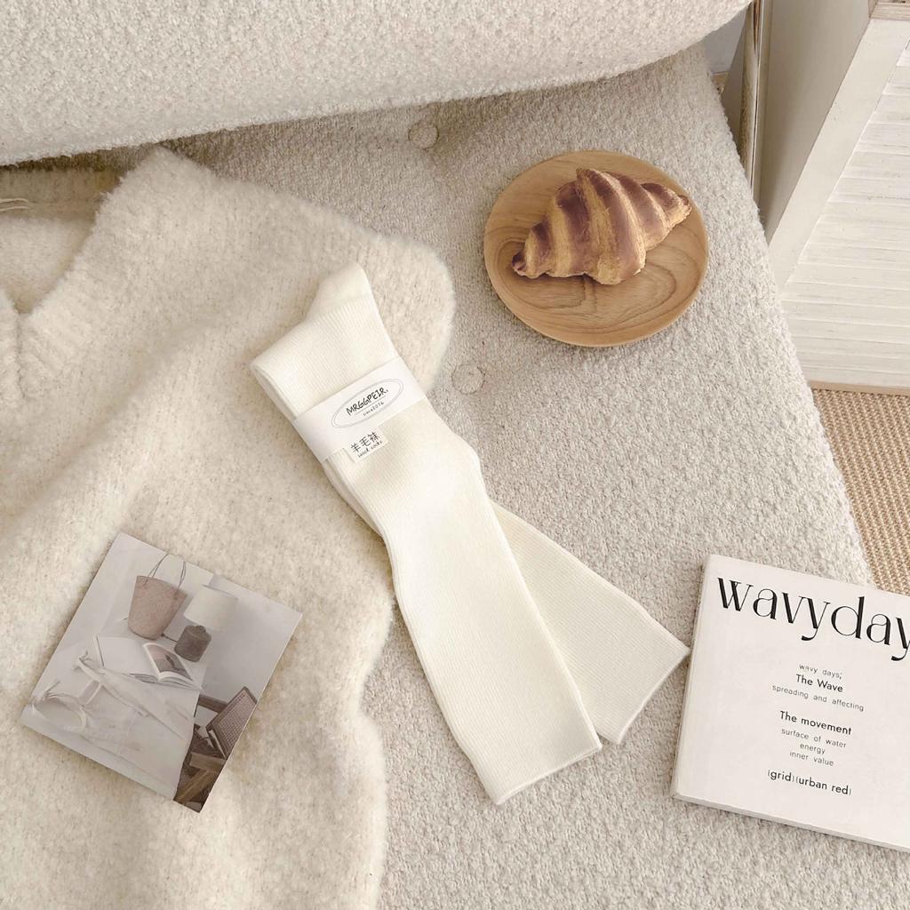 Solid Color Wool Calf Socks Warm Socks Thin Strip Coffee-Colored Long Tube Thickened Soft Waxy And Thin Stacking Socks