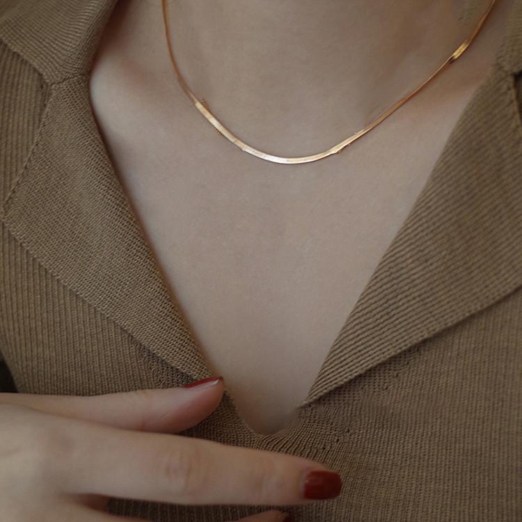 Freshwater pearl golden bean necklace cold wind stacked double snake chain necklace high sense irregular necklace