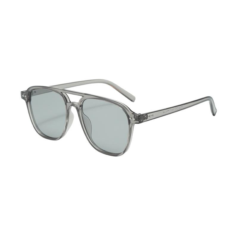 European and American Style Retro Sunglasses for Men, High-end Aviator Sunglasses, UV Protection Glasses.