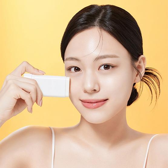 ILLIYOON Daily Mineral Sun Stick SPF 50+ PA++++ 20g