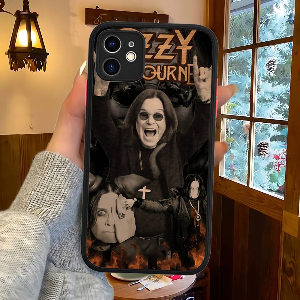 O-Ozzy Osbourne Band Phone Case For IPhone 16 15 14 Plus 15 13 12 11 Pro Max X XS MAX Matte Cover