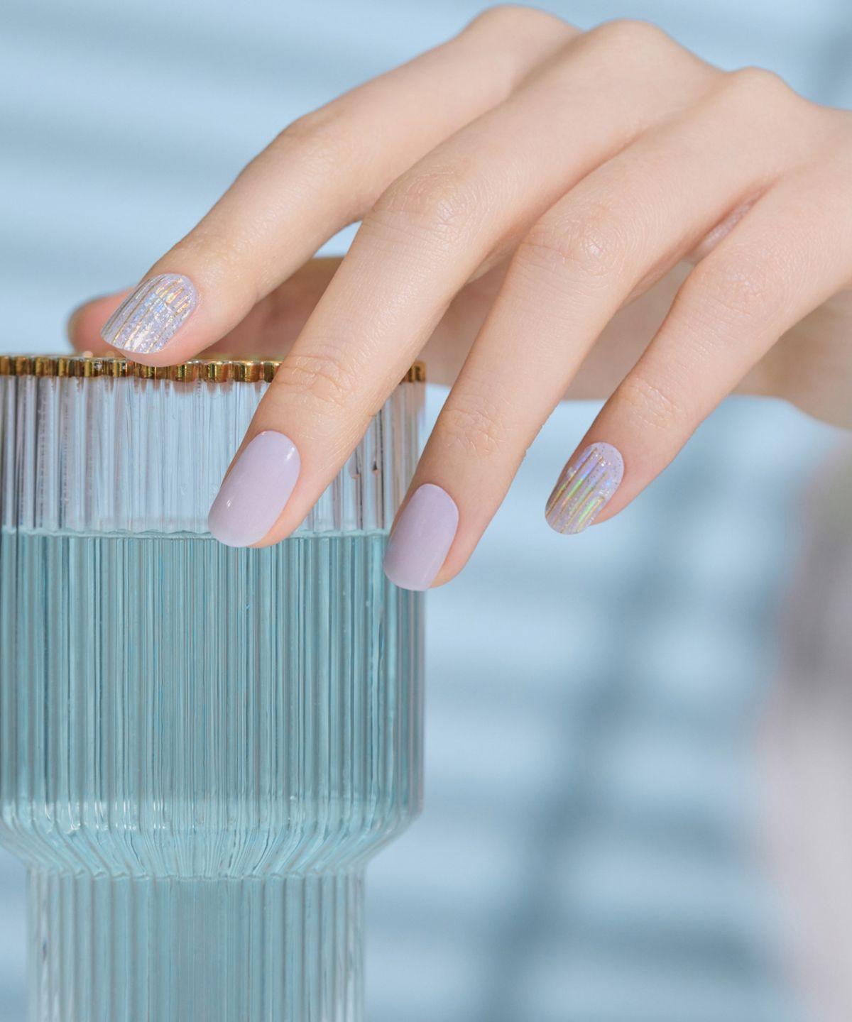 Blue glass stick-on gel nails