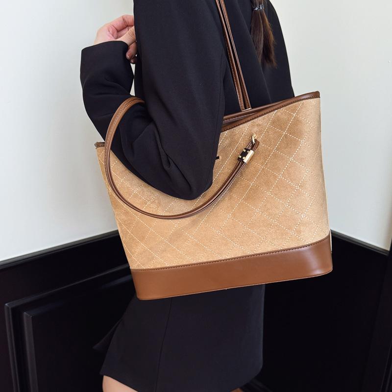 New Retro Deerskin Velvet Portable Commuter Bag, Female Senmeng Trendy Fashion Tote Bag, Large-capacity Stray Bag