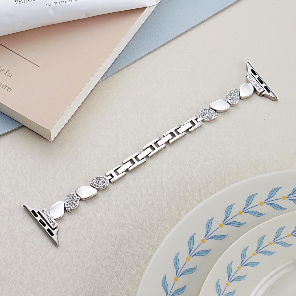 Diamond strap suitable for Apple Watch strap 40mm 44mm 38mm 45/41/ 49mm 42mm metal bracelet iWatch series se 7 6 3 5 Ultra 2 8 9