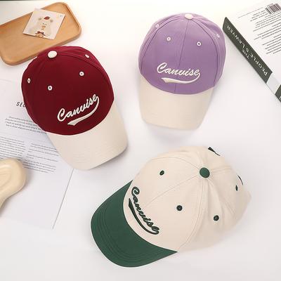 American Retro Trend with Curved Brim Dome Letter Baseball Cap for Men and Women Showing White Face Small Sun Protection Baseball Cap Cotton