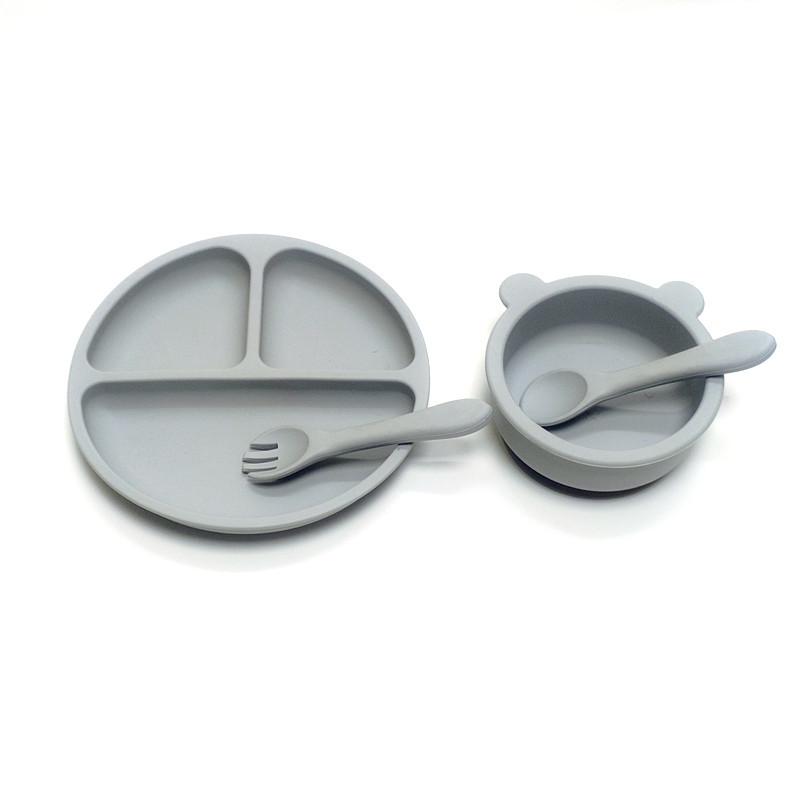 Non-Toxic 4Pcs Auxiliary Silicone Tableware Sets Children Eating Suction Cup Bowl Baby Spoon Dinner Plate Kindergarten Set