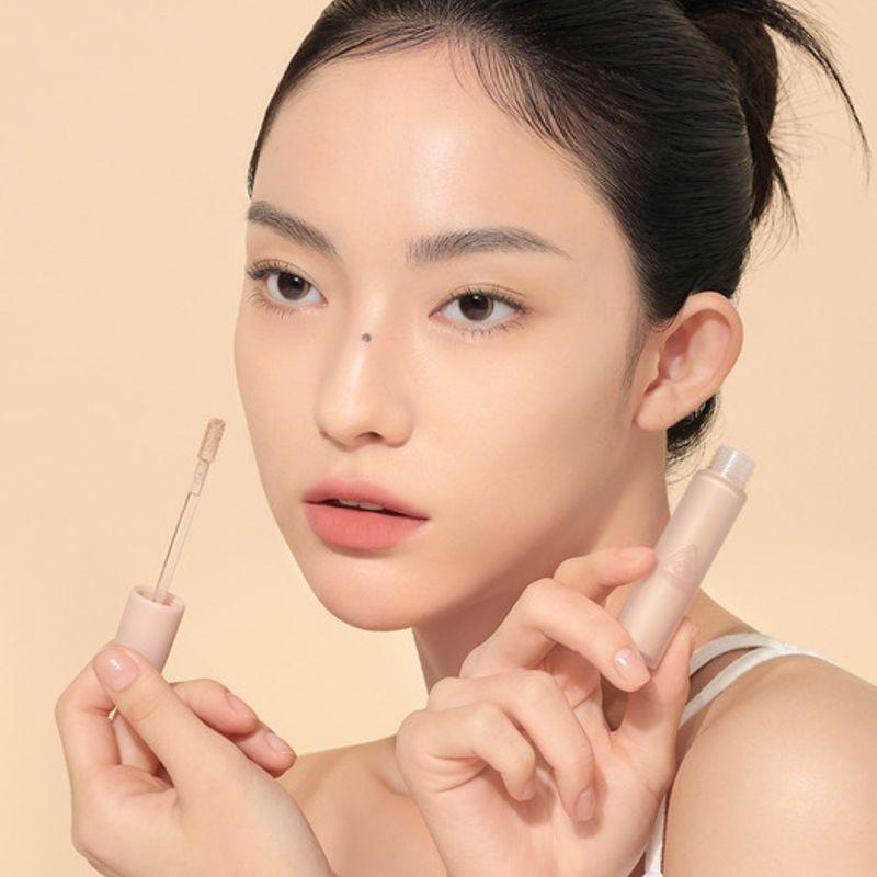 

Жидкий консилер Skin Fit Cover WHITE