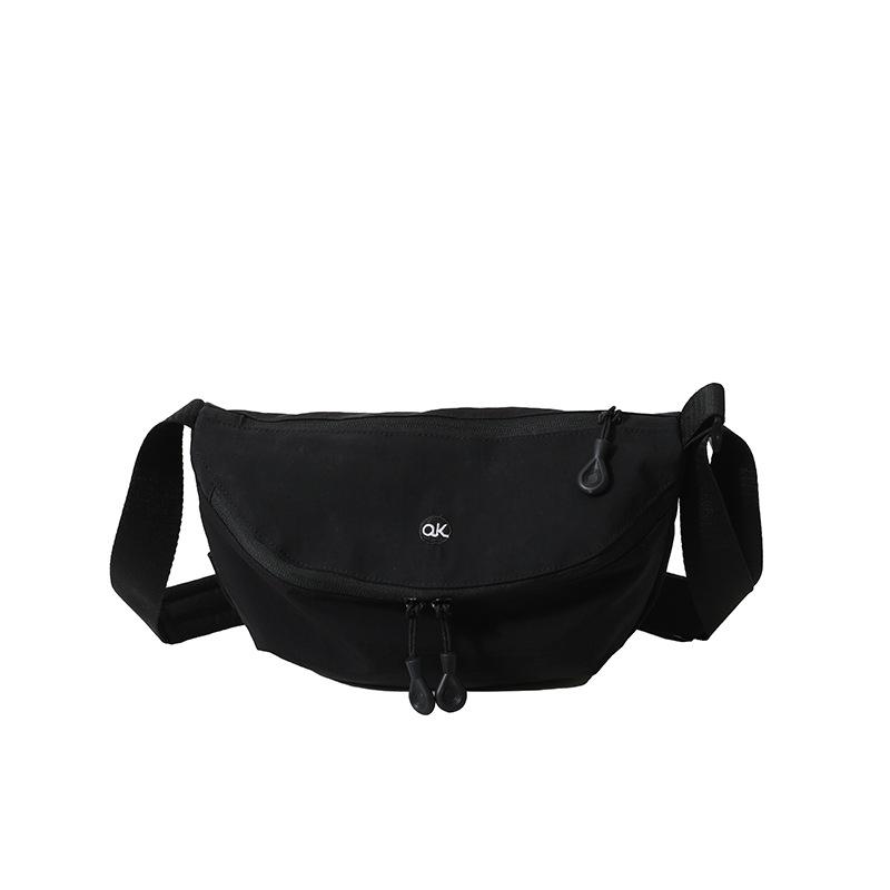 

Ultra-light waterproof messenger bag Oxford cloth unisex versatile shoulder nylon lightweight practical saddle breast bag чёрный