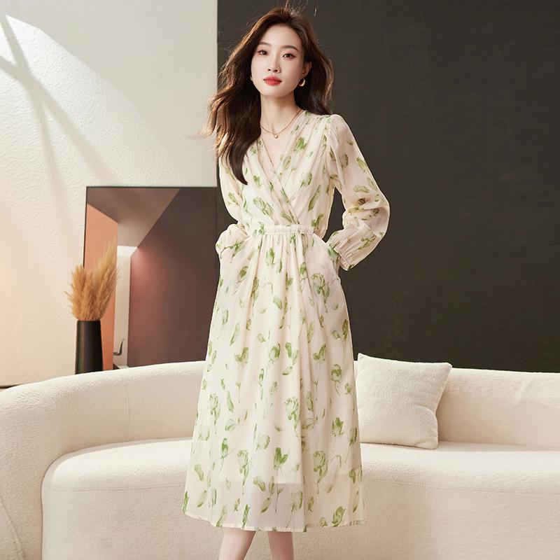 High-End Floral Print V-Neck Long Sleeve Summer Dress for Women