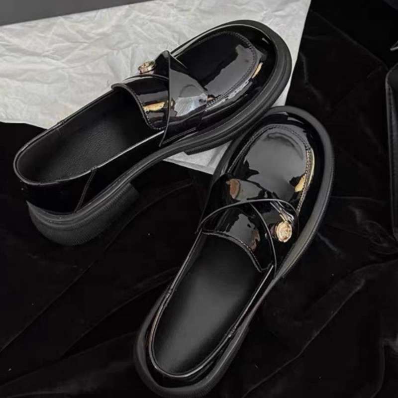 2025 Spring and Autumn New Gold Coins Thick-soled Shiny Leather Small Leather Shoes Foreign Versatile Single Shoes Lazy Medium Heel Loafers Women