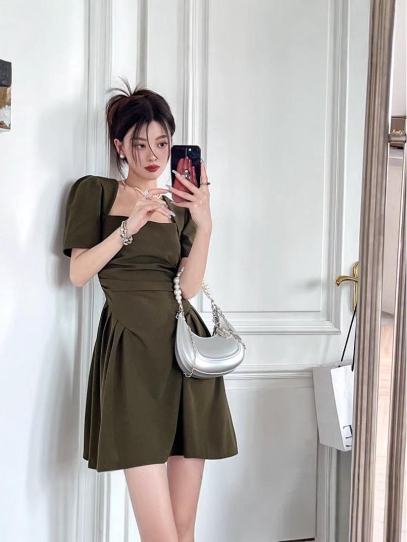 

Женское летнее платье А-силуэта с квадратным вырезом больших размеров - Стройнящий и Молодежный Дизайн XXL зелёный