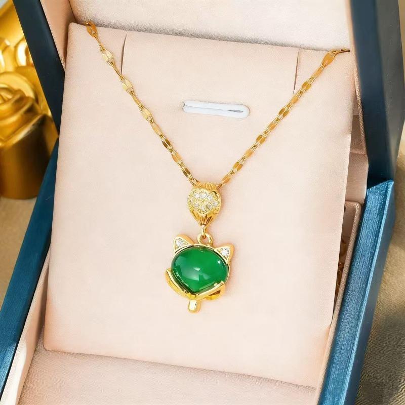 Red Agate Pixiu Titanium Steel Necklace for Women Light Luxury Wealth Attracting Pendant Chain Versatile Accessory