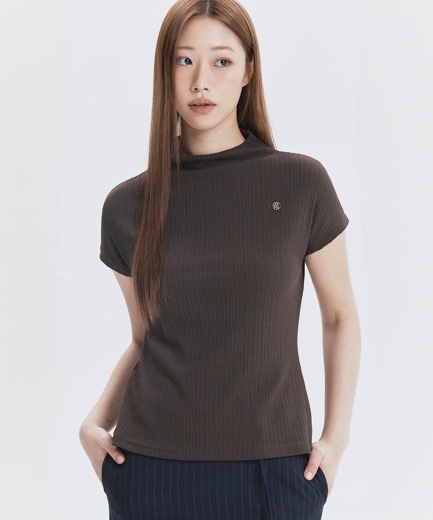 IHR Half-Neck Pleated Top / Brown