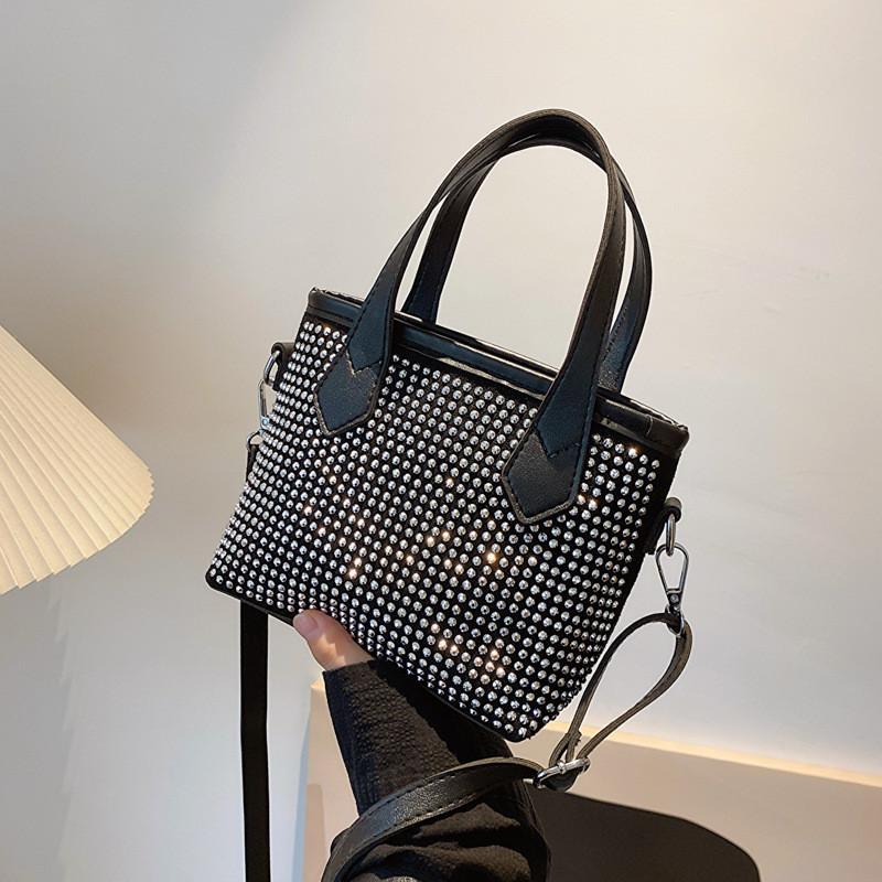 Chic Urban Style Bucket Bag For Women 2023 Fashion Shoulder Bag With Soft Pu Material