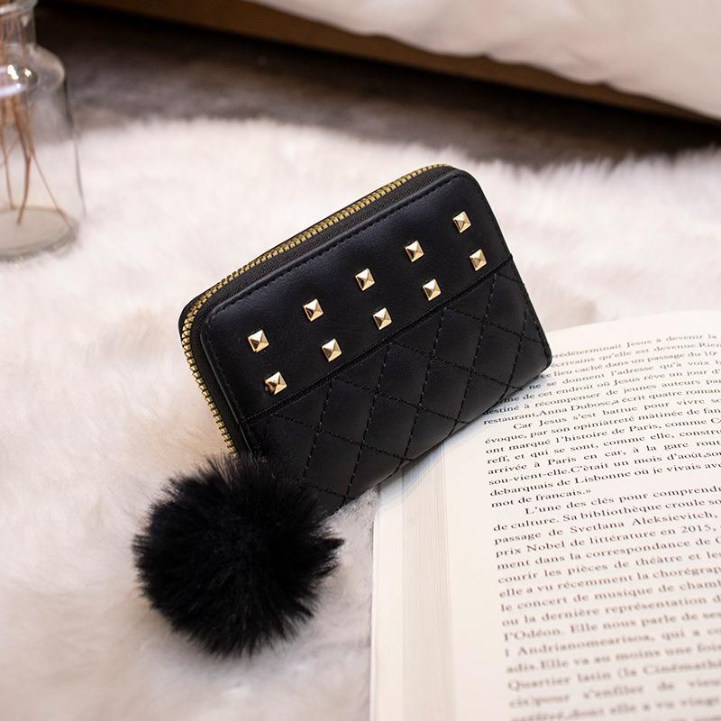 New fashionable women's wallet clutch bag, short change bag, diamond hairball decorative card bag, one piece.