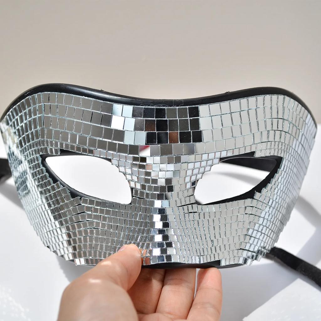 Neue Diskokugel Glitzer Gesichtsmaske Cosplay Glänzende Königin Halloween Party Kostüme Accessoires Herrenmode Abschlussballmasken Halber Helm