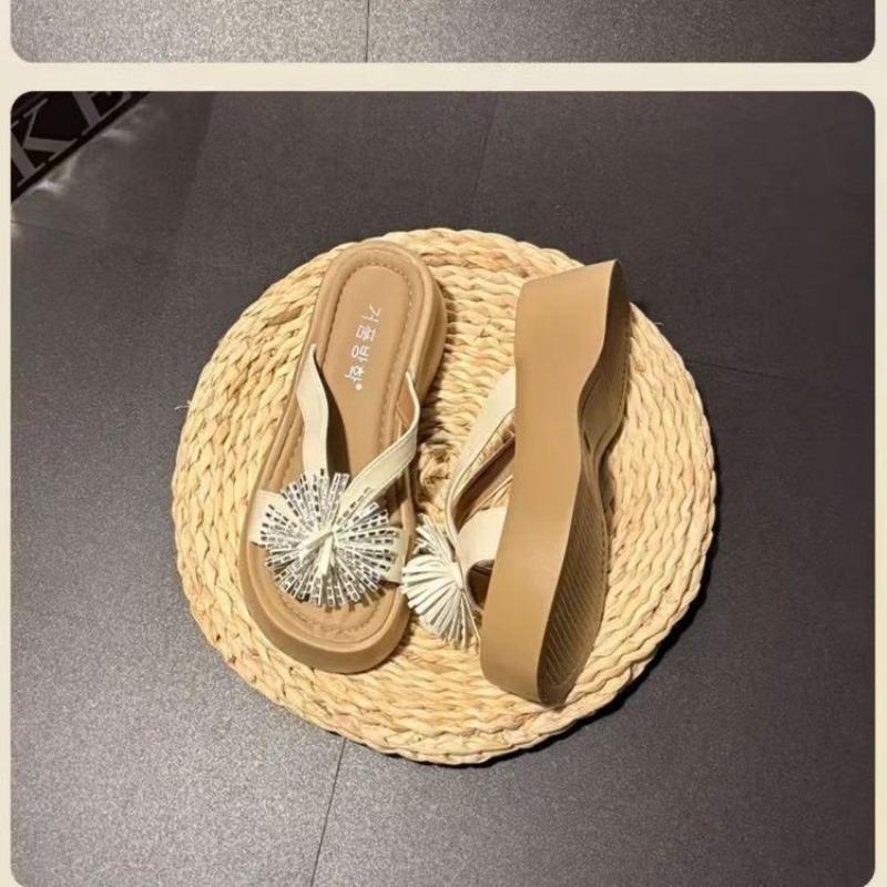 One-word slippers for women s summer outer wear flat-bottomed summer new fireworks rain low-heeled rhinestone flower cool slippers for women 35 белый
