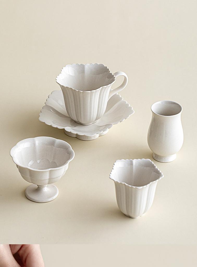 Teacup White Ceramic Lotus Petal Zen Heart Handmade Cup Master Cup Single Teacup Drink Tea Tea Cup