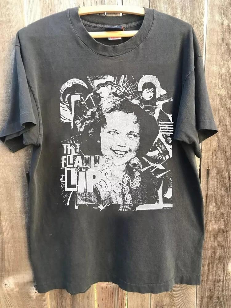 The Flaming Lips Band 90s Rare Design Charcoal Short Sleeve Unisex T shirt Unisex T-Shirt M