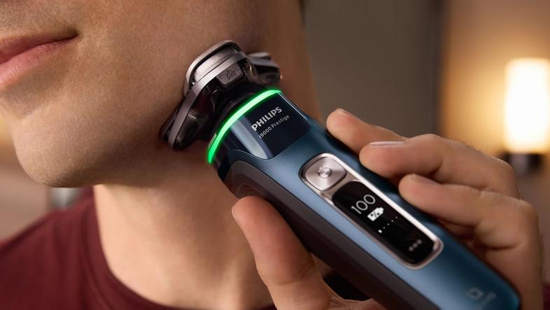 Philips Xp9201/33 Skin Iq Men's Shaver Blue