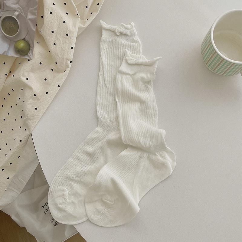 Women's Ballet-Style Japanese Mesh Socks: Sweat-Absorbent, Breathable, Ruffled Edge, Solid Color, Thin Slouch Style.