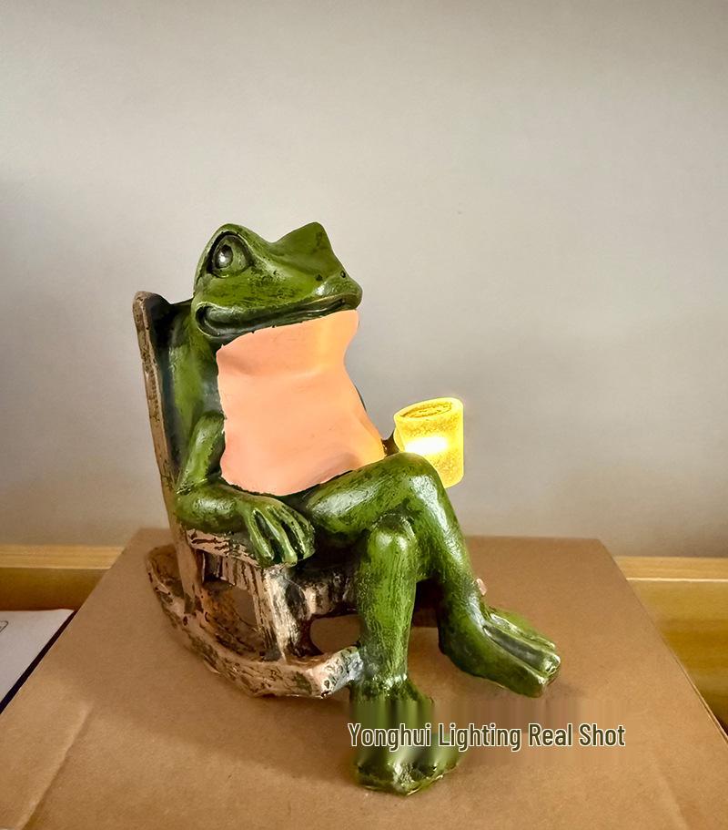 Solar-Powered Decorative Frog Lamp for Garden, Balcony & Courtyard