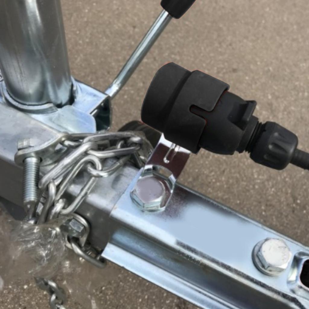 Trailer Plug Holder, Parking Cover, Hanger Plug Holder, Trailer Plug for 7 Pin and 13 Pin Plug Upgraded Plastic Cover