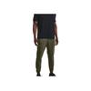 Under Armour Armor Fleece® Solid Mid-Rise Tapered Knit Joggers Men Joggers Green 1373362-390