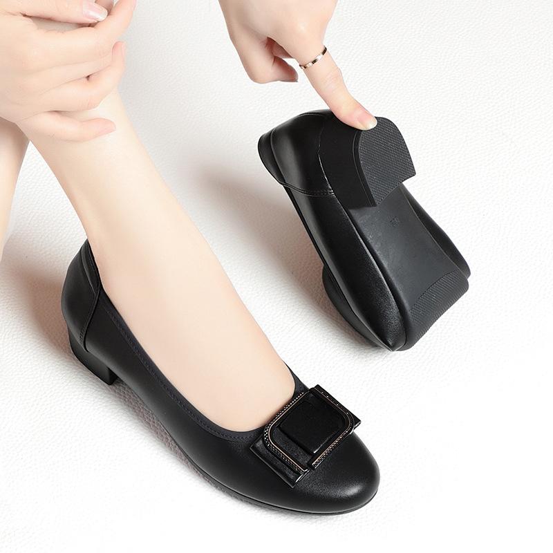 Mote Vår Nye Dame Mote Firkantet Hæl Pumps For Fest Dame Svart Pu Mykt Skinn Kontorsko Komfortable Ballerinaer Metallspenne