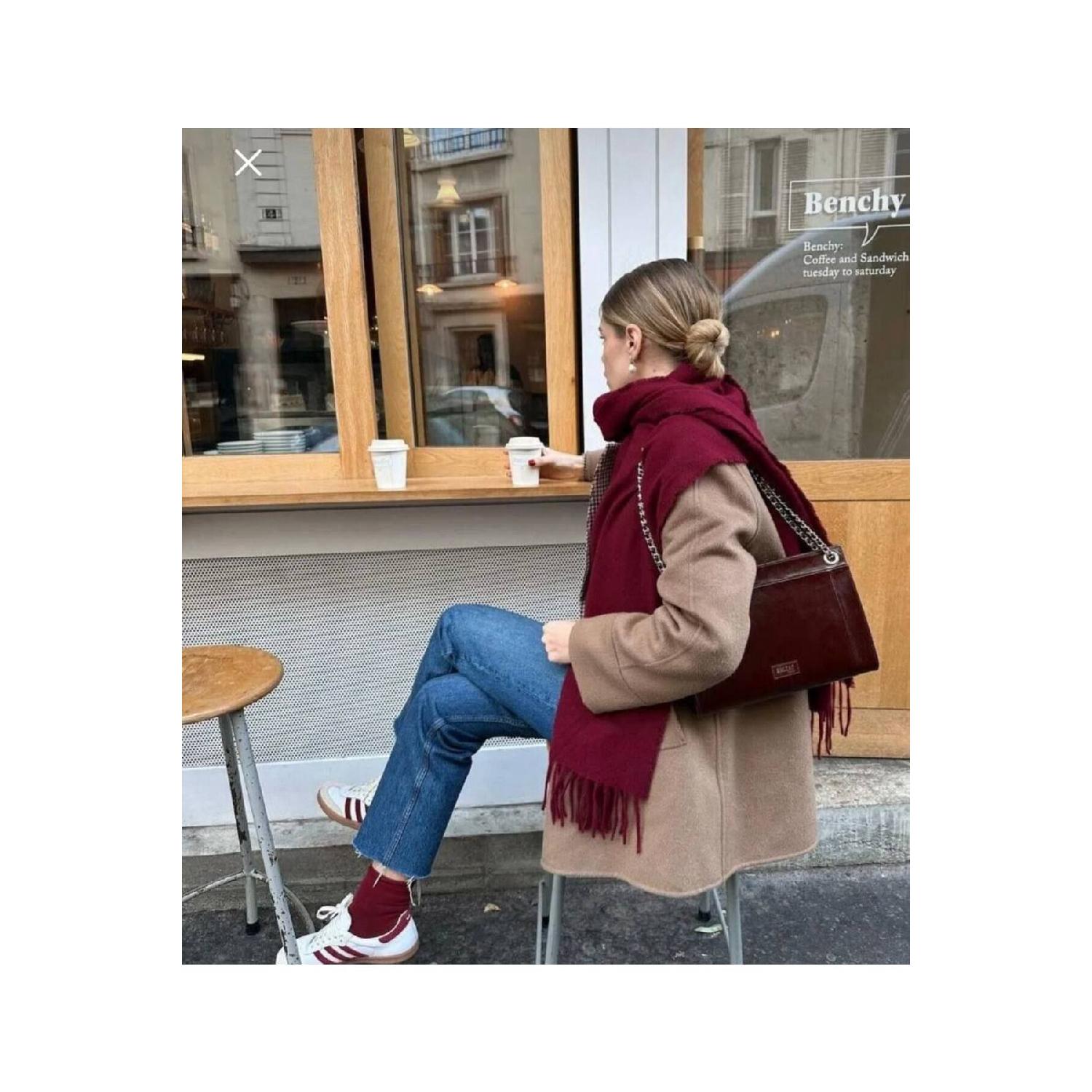 

Premium Soft Boucle Scarf екрю