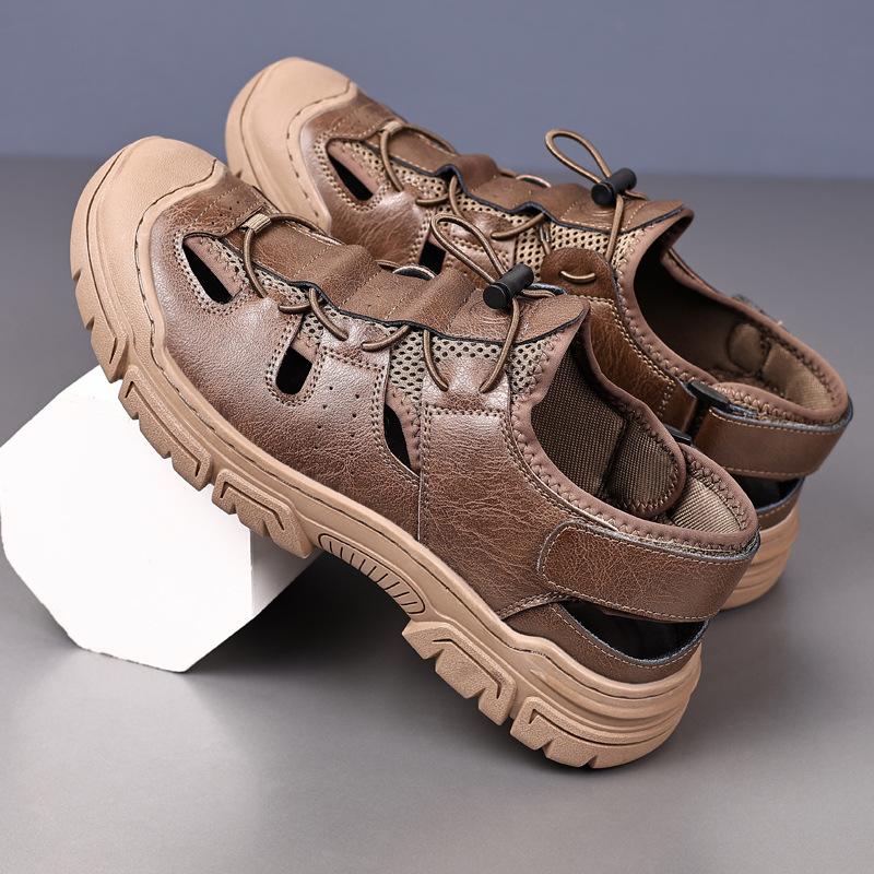 2025 Summer New Men's Bag Head Sandals Soft Sole Vietnam Roman Beach Shoes Breathable Outdoor Mesh Casual Shoes