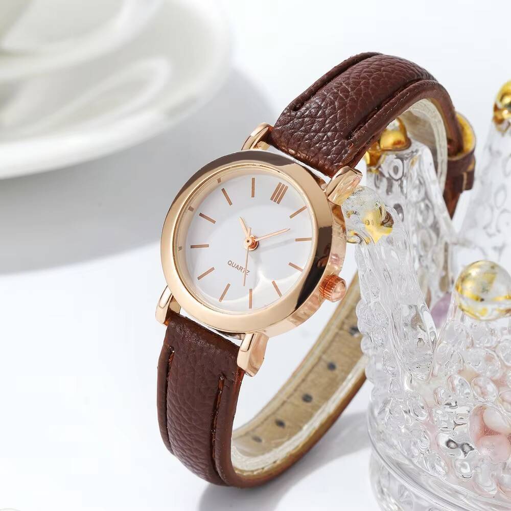 Fashion Casual Small Dial Women Watches Casual Leather Band Quartz Wristwatch