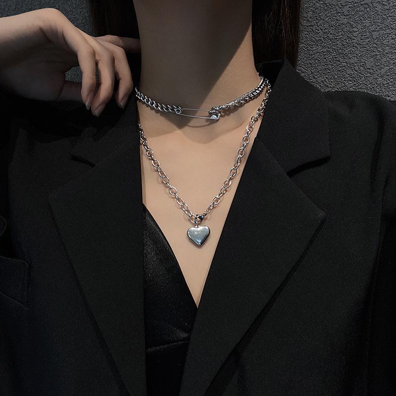 Vintage Pearl Necklace Women's Simple Titanium Steel Sweater Chain Spice Girl Accessories