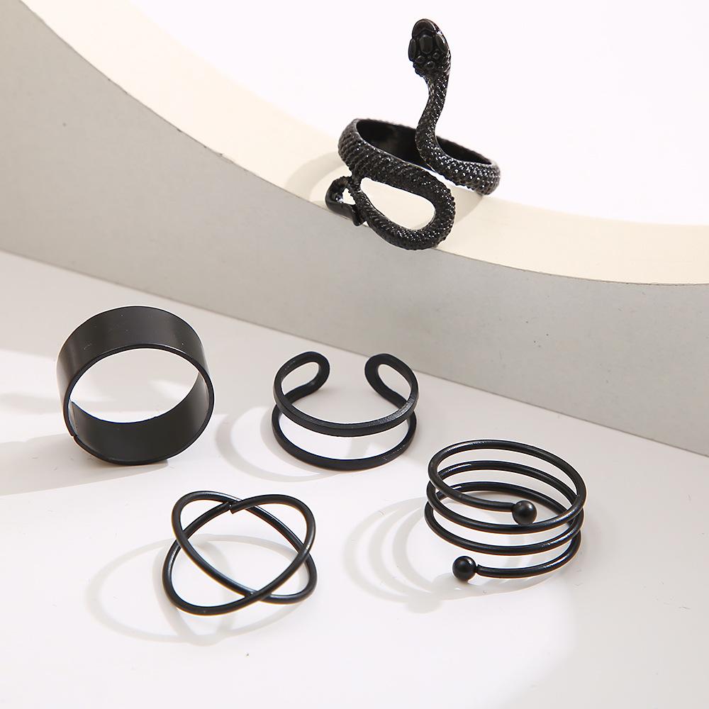 Vintage Gothic Black Rings Set for Women Girls Retro Multi Knuckle Joint Finger Ring Personality Snake Trendy Zircon