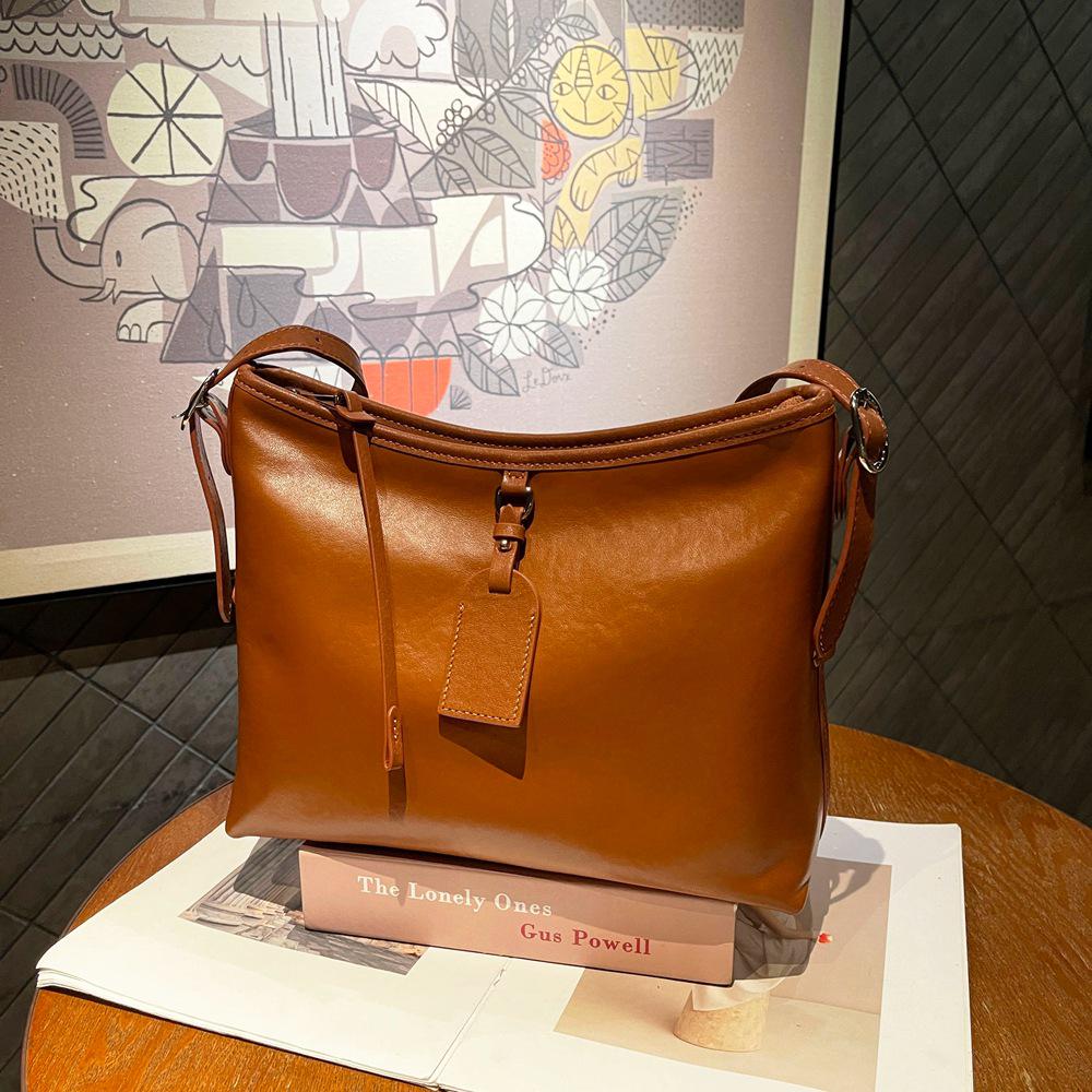 

Genuine Leather Women s Lazy Style Tote - Vegetable Tanned Cowhide, Large Capacity, Versatile Single Shoulder/Crossbody Bag