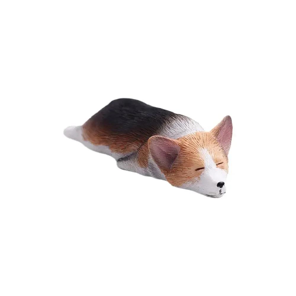 Figurines Mignonnes de Chiens de Simulation Miniatures Mini Animaux Corgi Modèle en Résine Ornement de Voiture pour Décoration de Maison Accessoires Cadeau pour Enfants