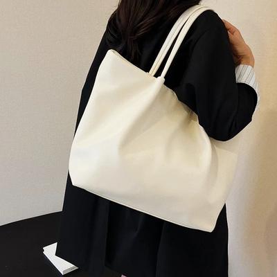 Simple Fashion Large Capacity Travel Bag for Women High End Versatile Shoulder Bag