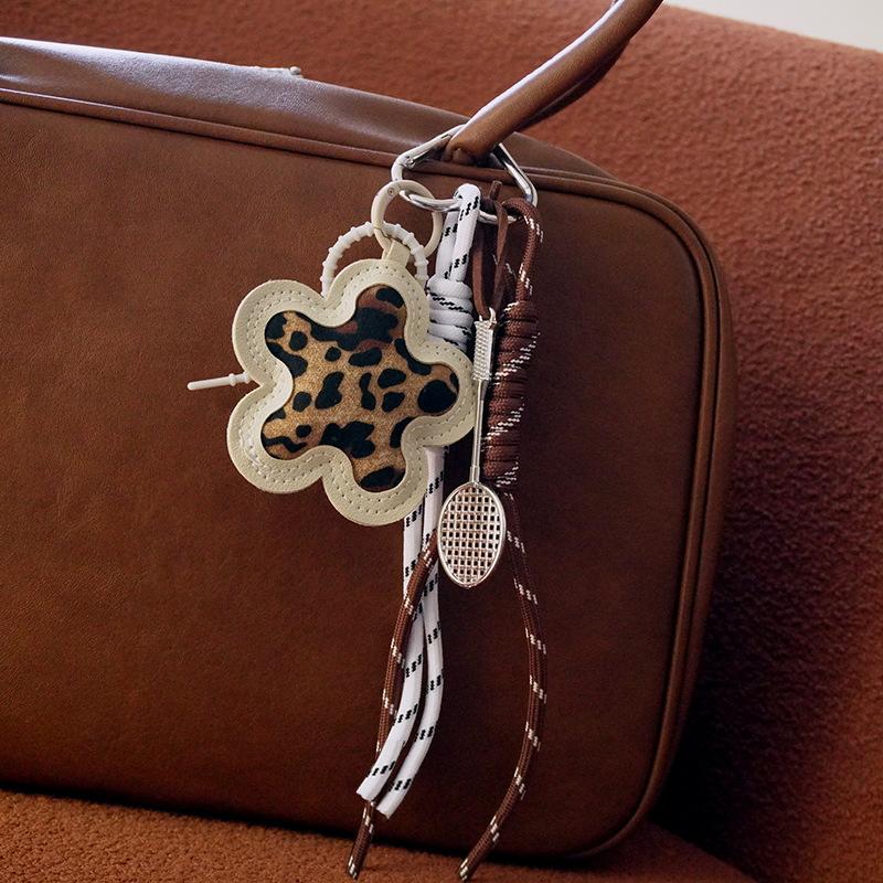 

Yogodlns Leopard Flower Mini Backpack Hanging Handbag Pendant Bag Pendant Bags Accessories one size бежевий