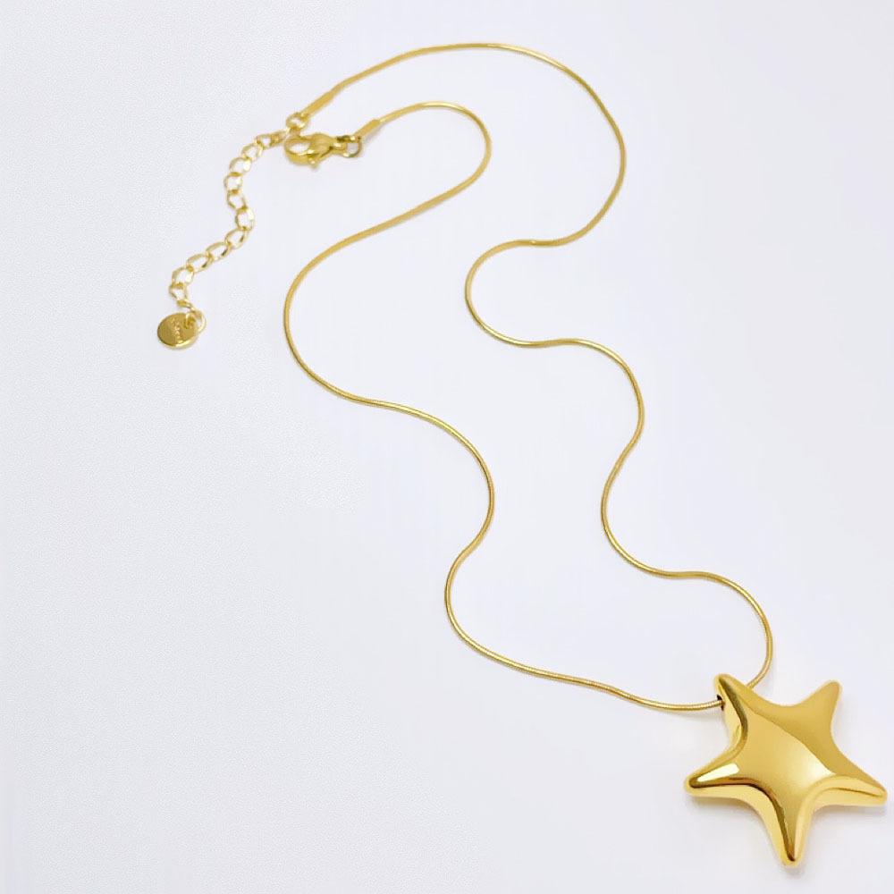 Fashion Design Big Star Necklace Female Personality Simple Temperament Titanium Steel Collarbone Chain Does Not Fade Versatile
