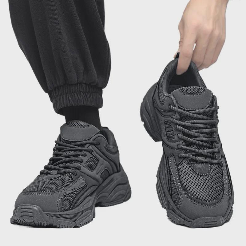 Men's Black Safety Shoes - Summer 2024: Durable, Trendy, Thick-Soled Construction and Sports Wear