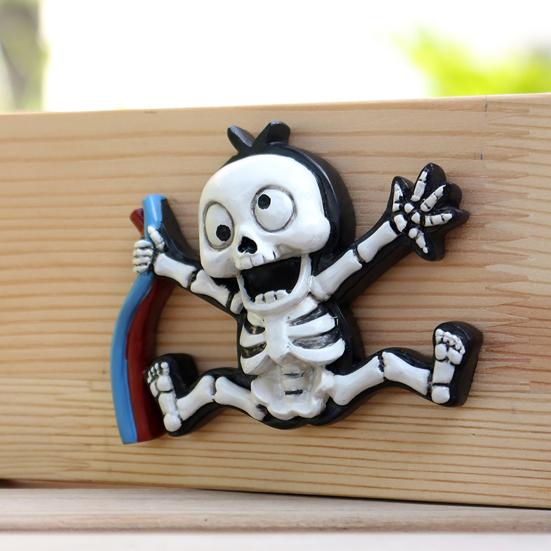 3D Skeleton Wall Decoration Electric Shock Skeleton Wall Decal Stick-On Halloween Gothic Wall Art Decor for Electric Boxes Wall Socket