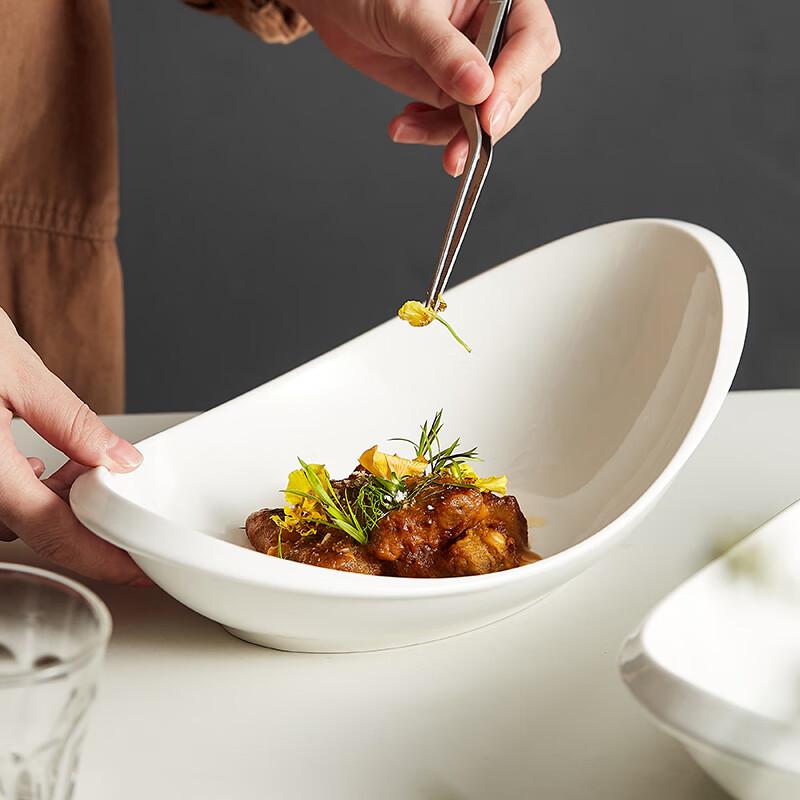 Nordic Style Ceramic Dinner Plate