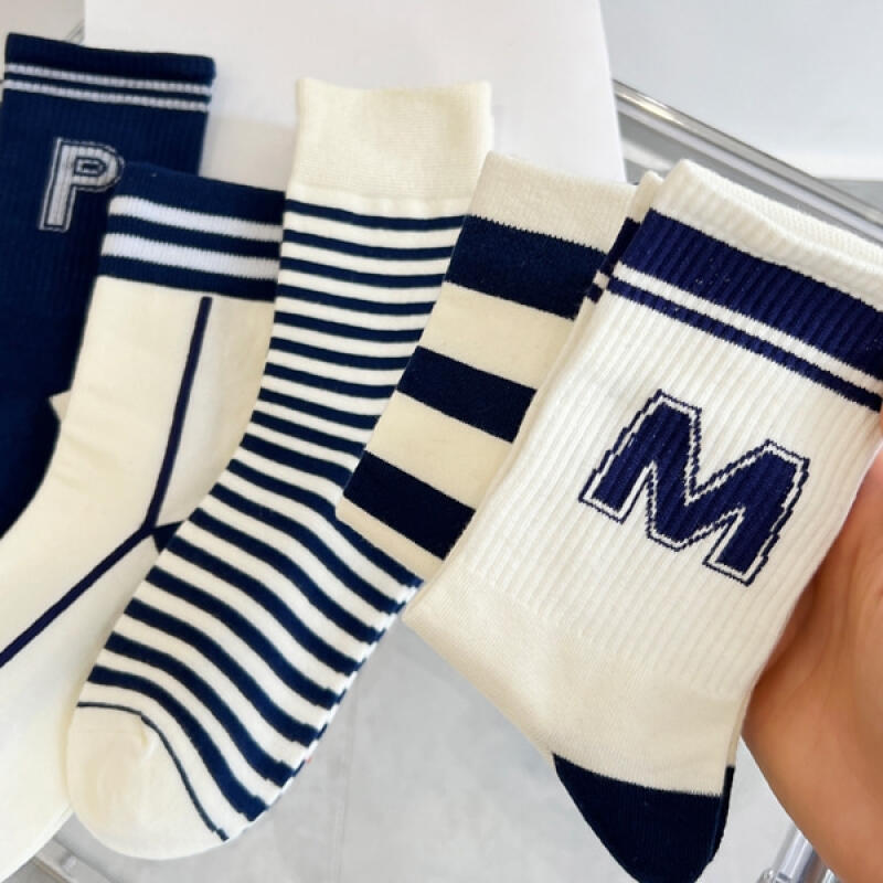 Simple Dangara Women s Mid-Calf Socks 5-Pair Set single